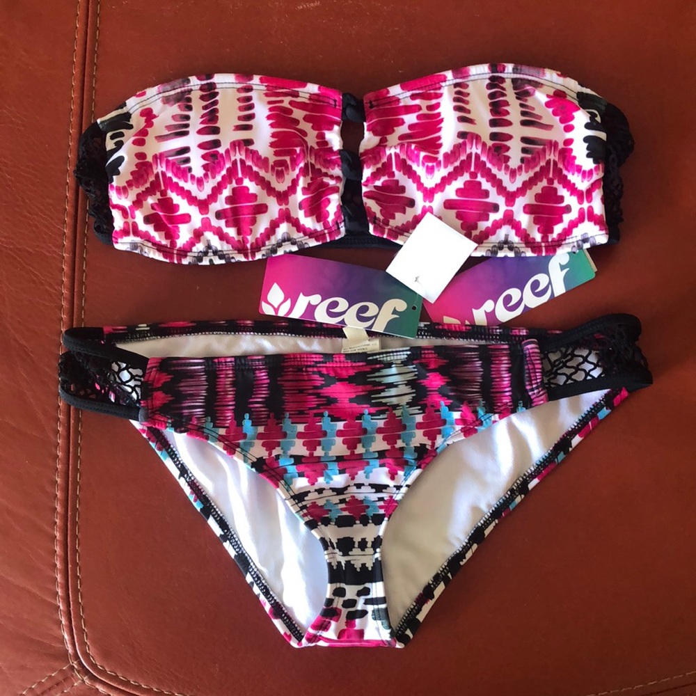Reef 2pc swimsuits
